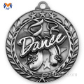 Diseña tus propias medallas de carrera de baile